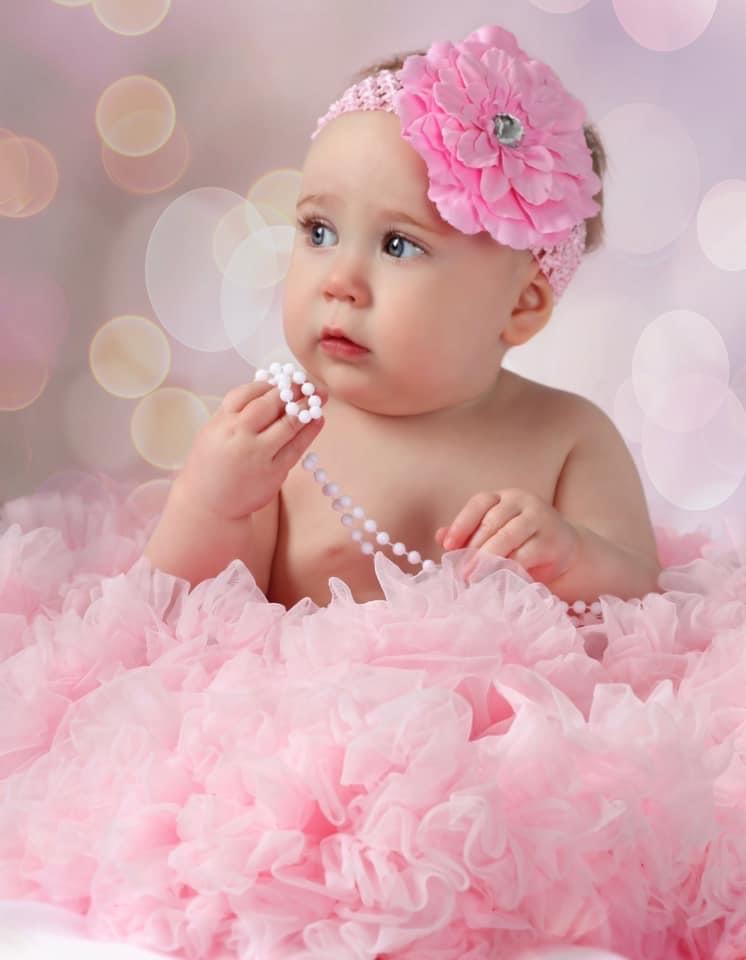 Child portrait in natural light